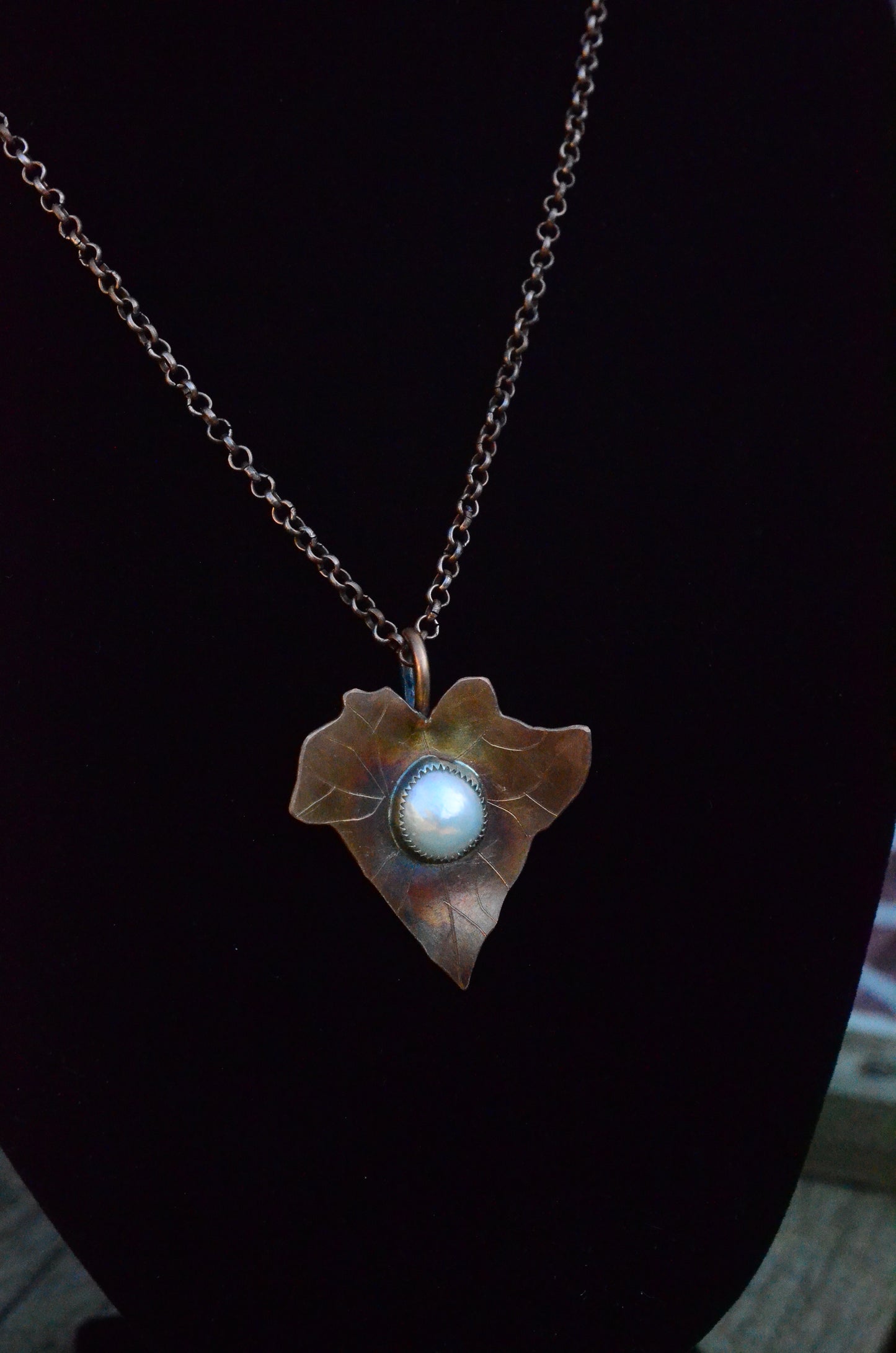 Copper & Mother of Pearl Ivy Leaf Necklace