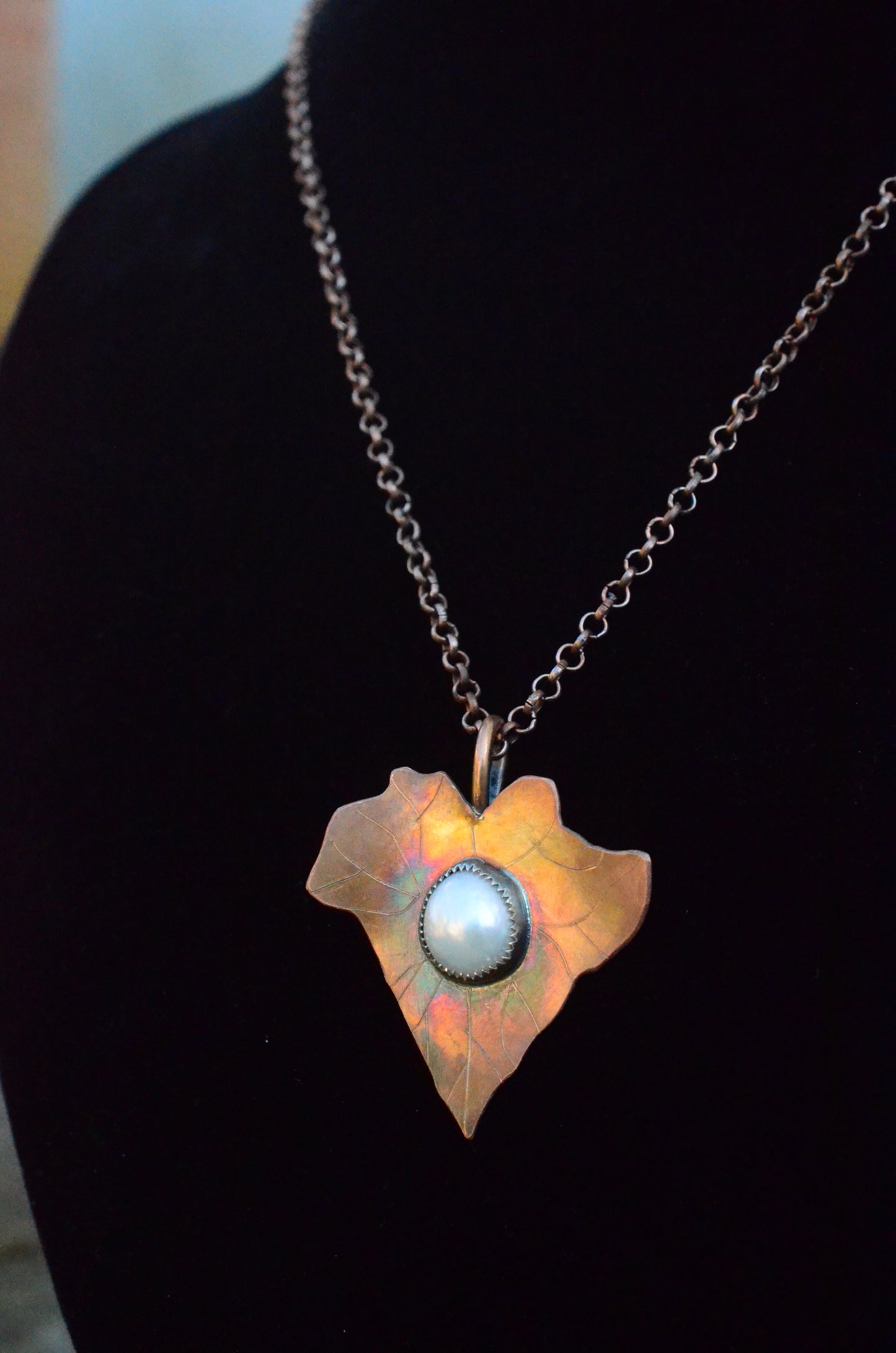 Copper & Mother of Pearl Ivy Leaf Necklace