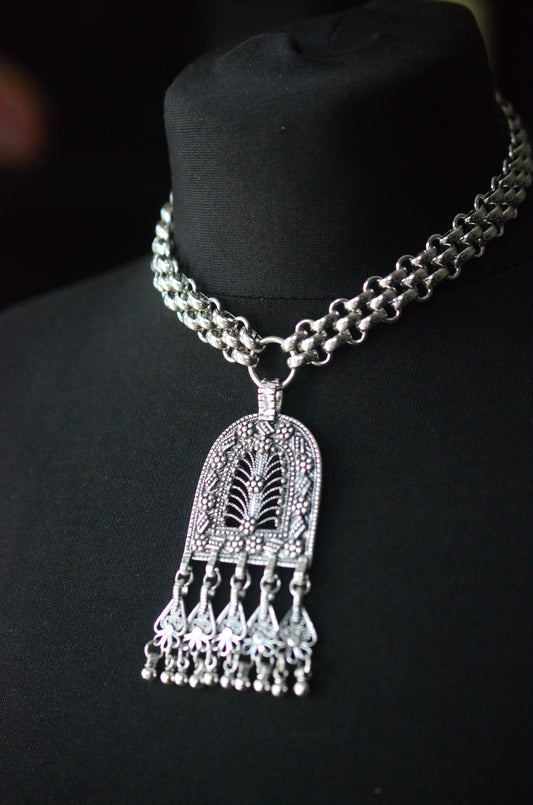 Suzie Q Stainless Steel Choker with Ornate Pendant